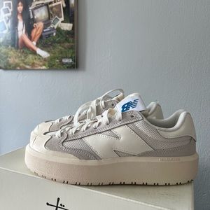 Brand new new balance ct302 sneakers